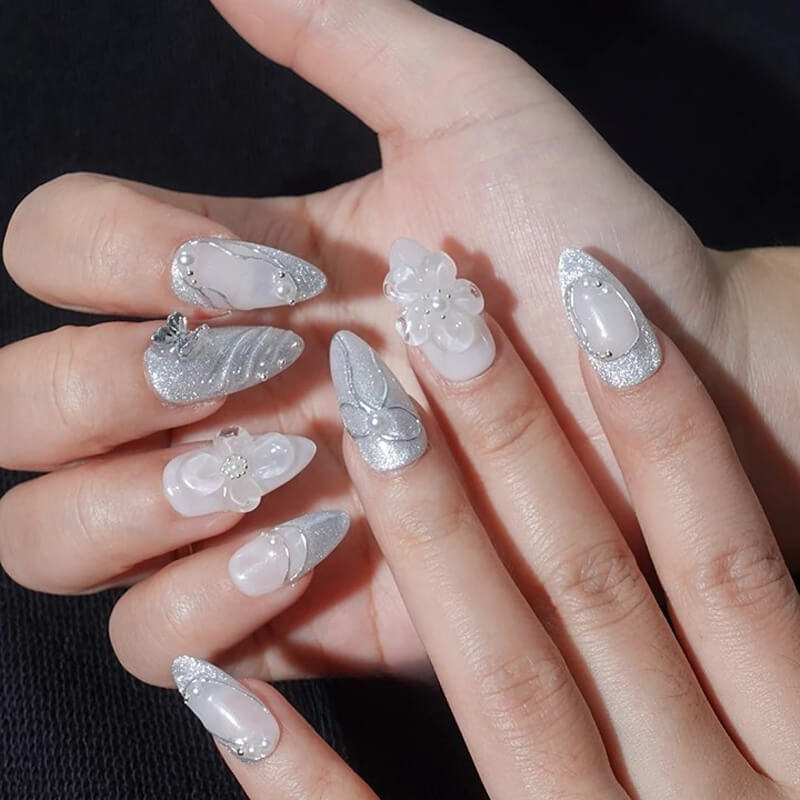 Elegant White Pearl Press-on Nails