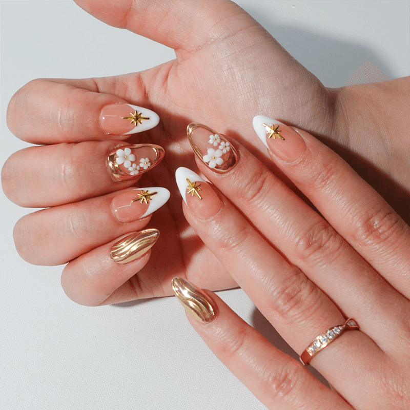 Peach Gold Blossom Press-on Nails